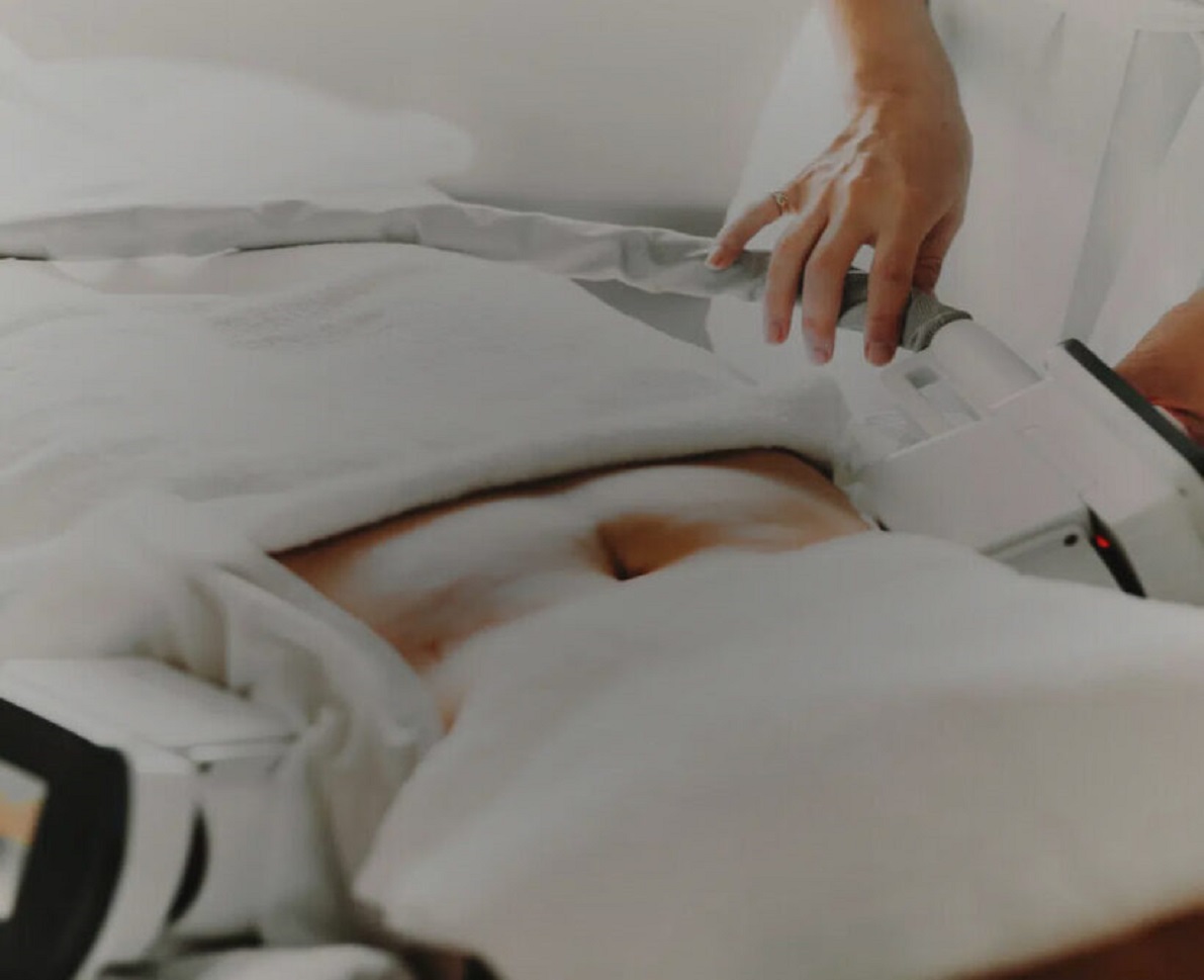 fat freezing Liverpool COOLSCULPTING LIVERPOOL