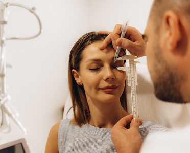 hooded eye removal liverpool